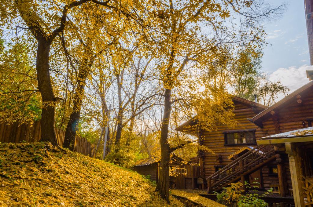 Etnokompleks Bobrovaja Dolina Hotel Izhevsk Exterior foto